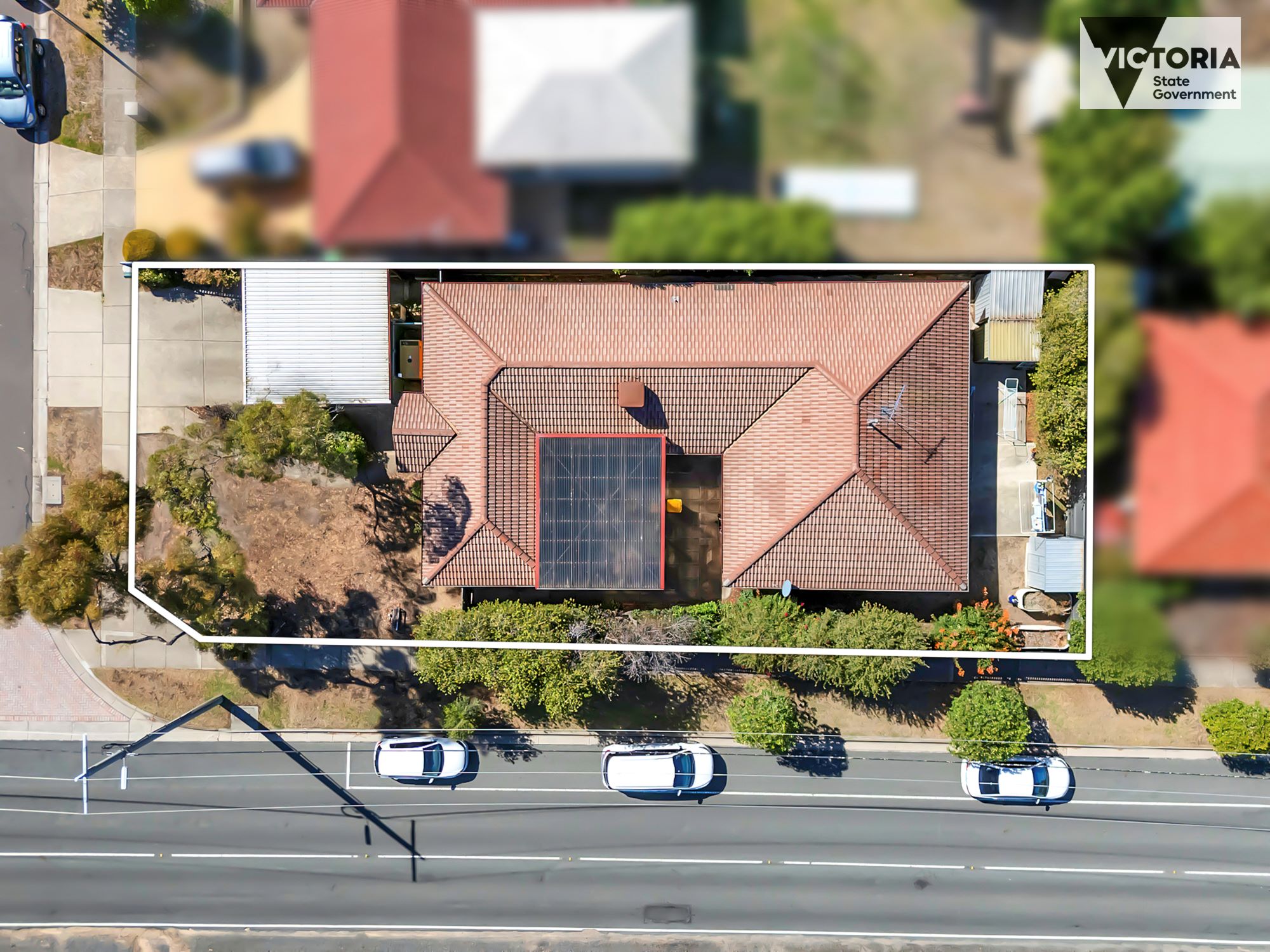 Grab this living in Sunbury which packs in a lot of history and attractions. — Home image 7
