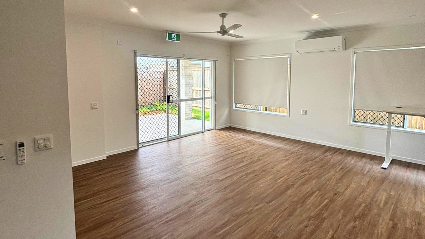 Modern HPS Living in Banya — Home image 3