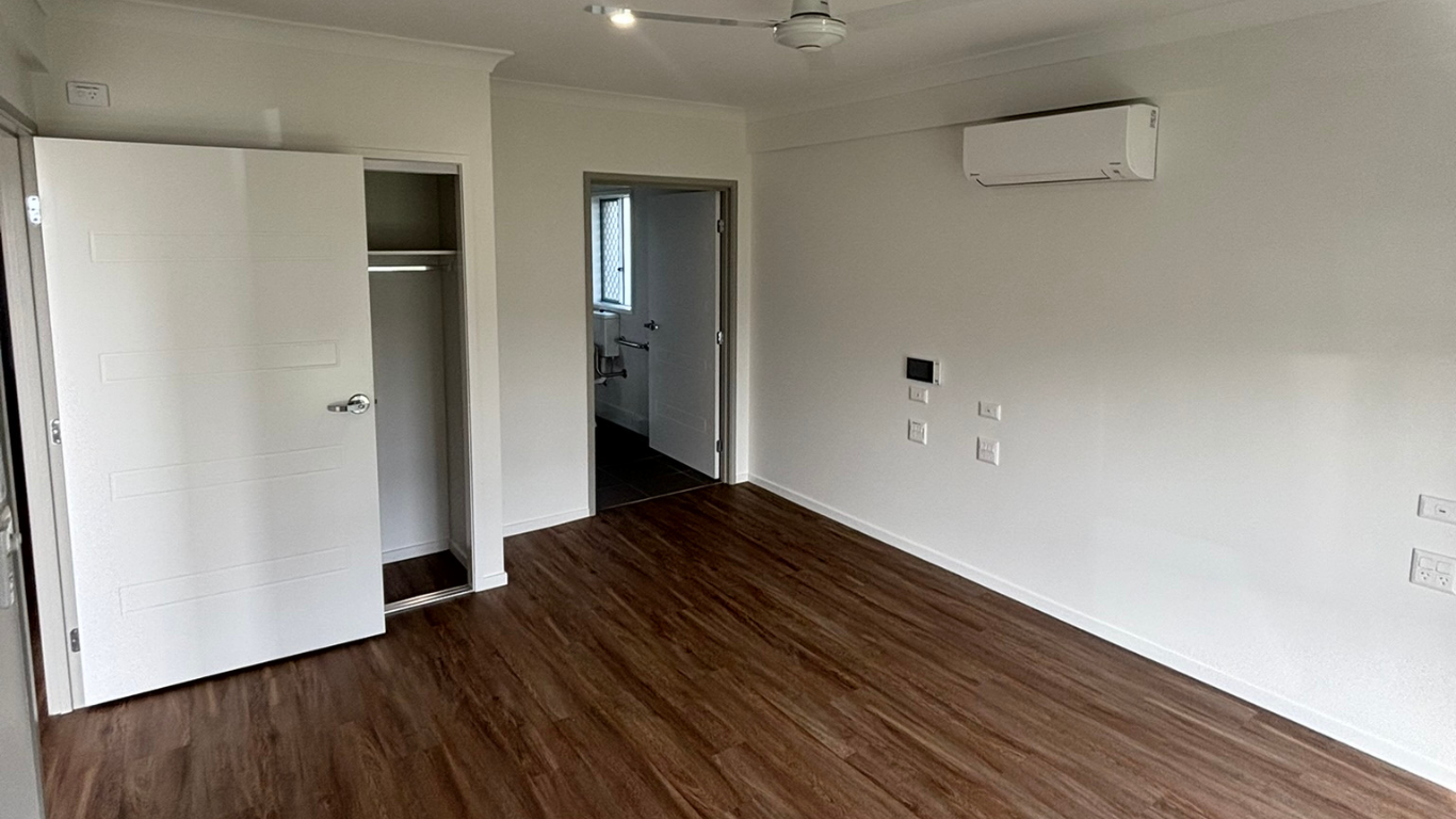 Modern HPS Living in Banya — Home image 5
