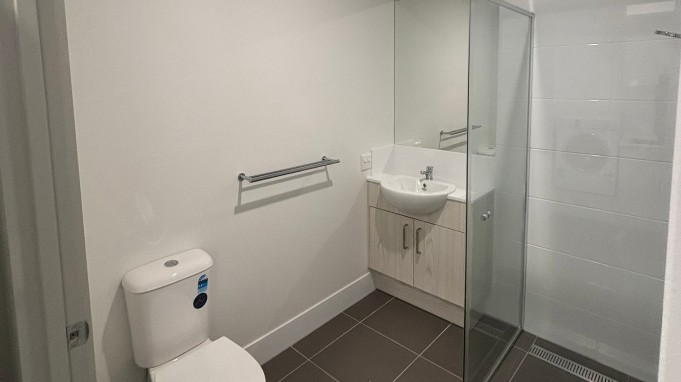 Modern HPS Living in Banya — Home image 8