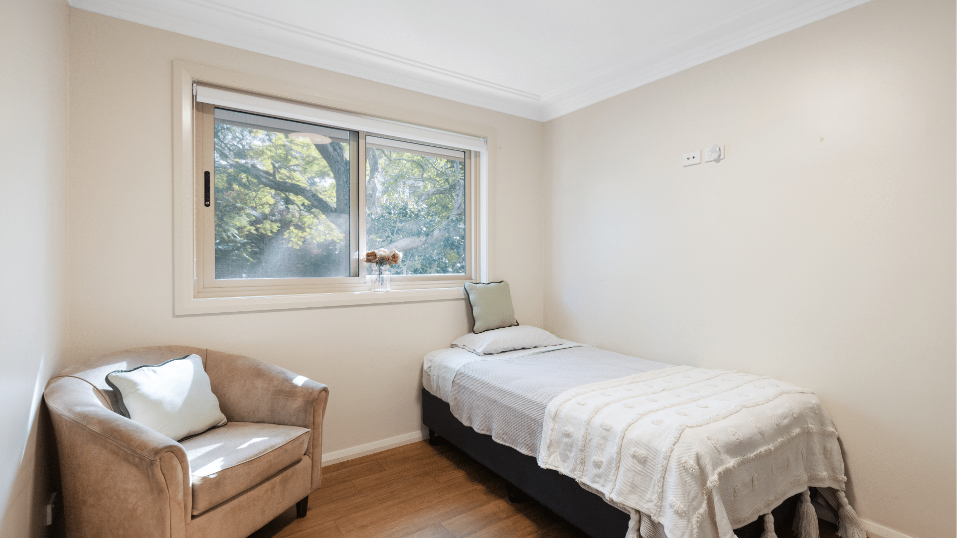 Eastwood - shared 5-bedroom all-male home — Home image 10