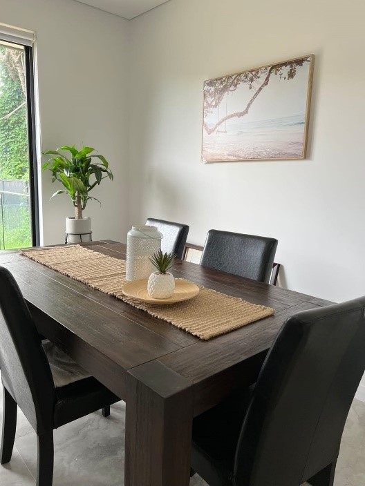 Brand new fully furnished SIL home — Home image 2