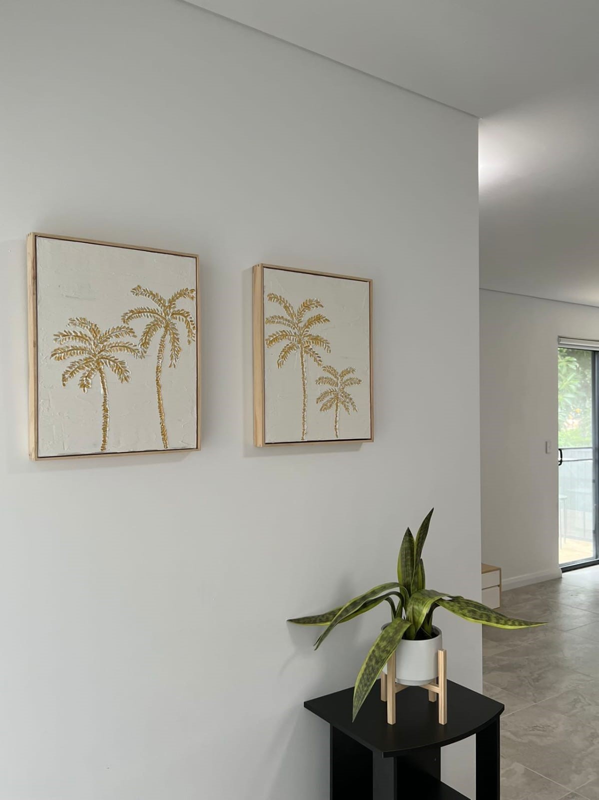 Brand new fully furnished SIL home — Home image 3
