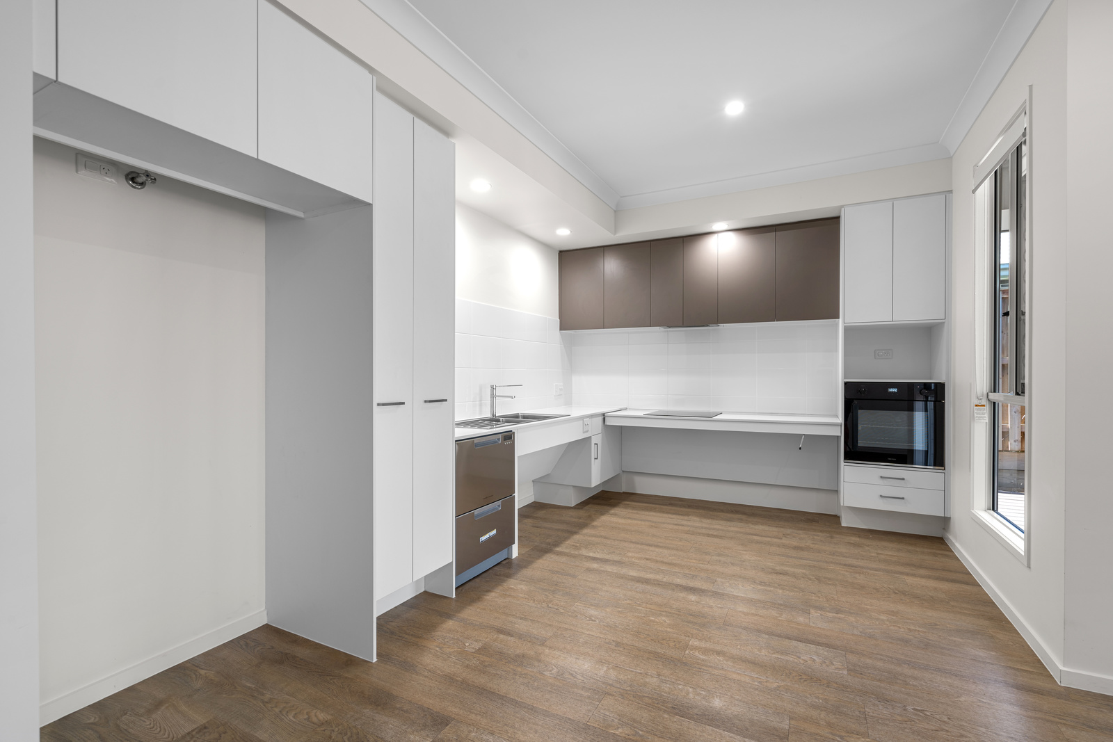 GLENVALE, QLD - HIGH PHYSICAL SUPPORT HOUSE (LOOKING FOR A CO-TENANT) — Home image 3