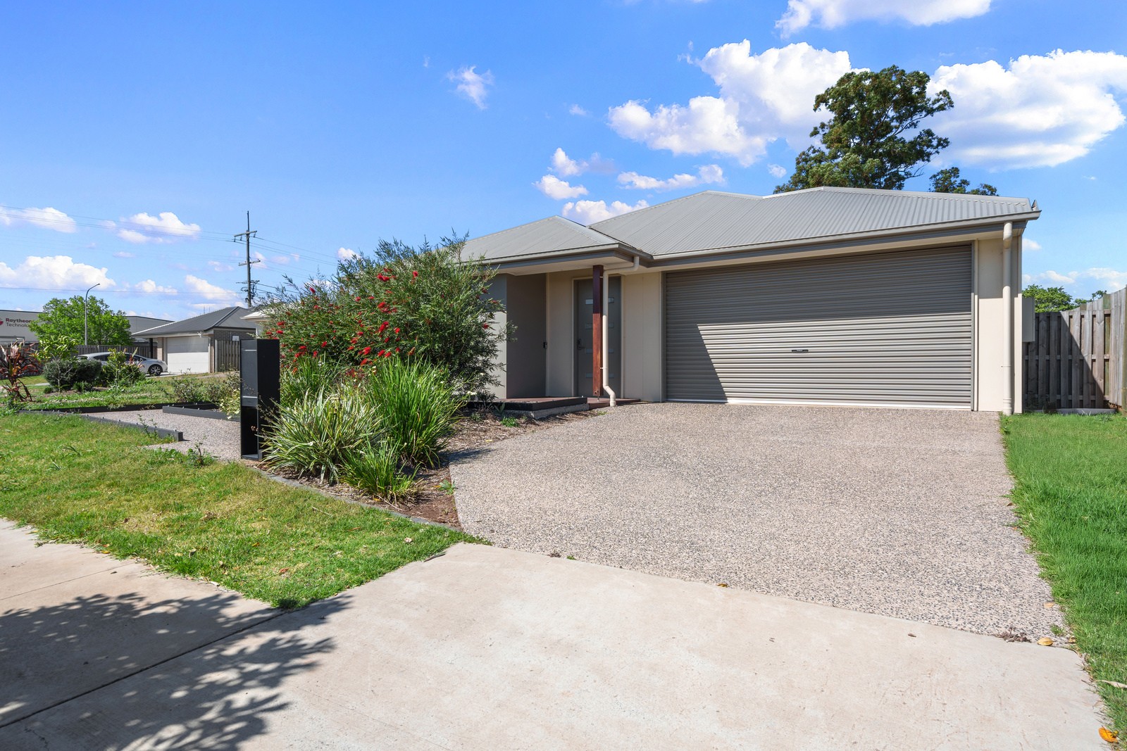 GLENVALE, QLD - HIGH PHYSICAL SUPPORT HOUSE (LOOKING FOR A CO-TENANT) — Home image 17