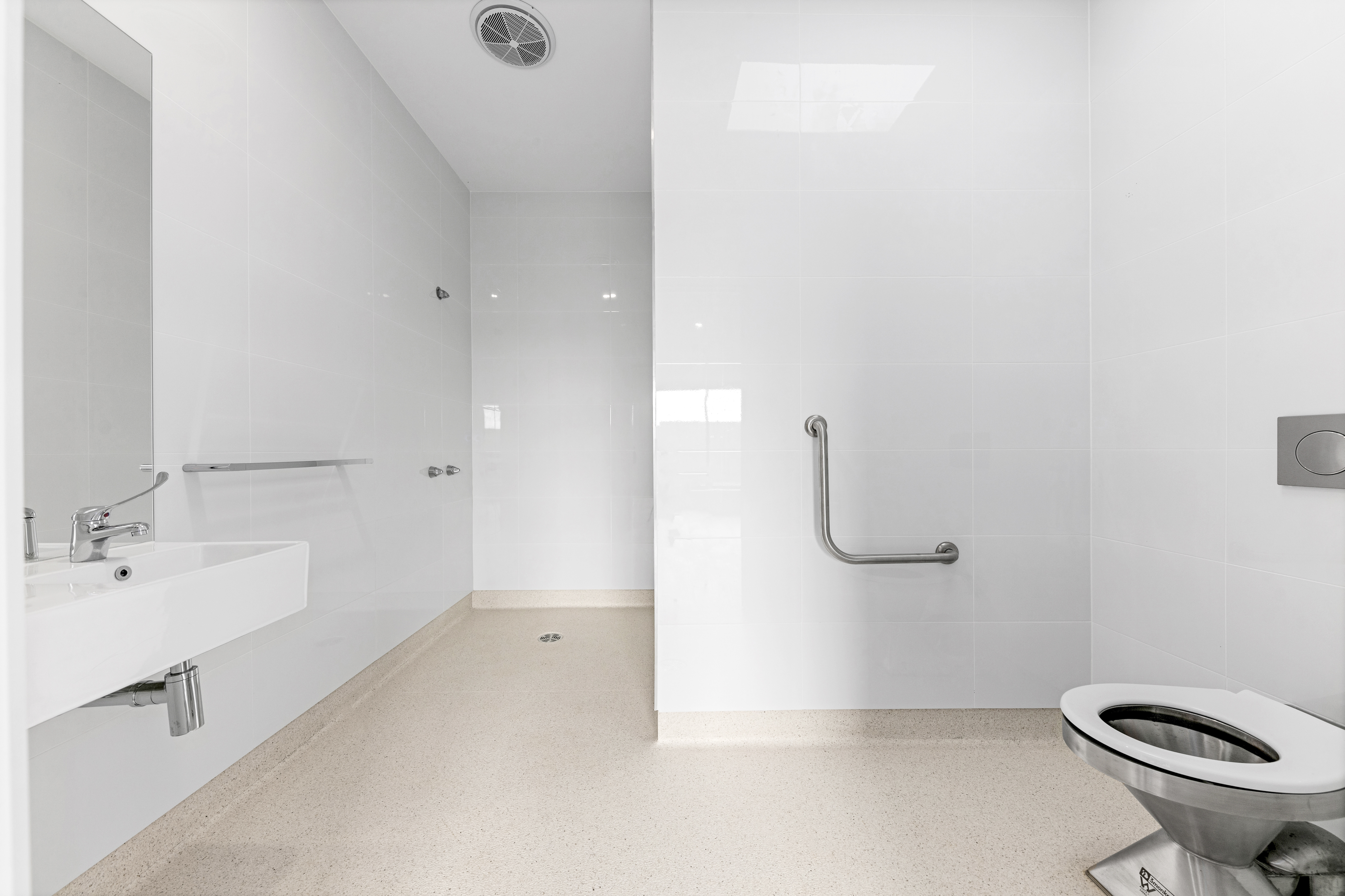 Strathtulloh – Robust House 1:2 — Home image 8