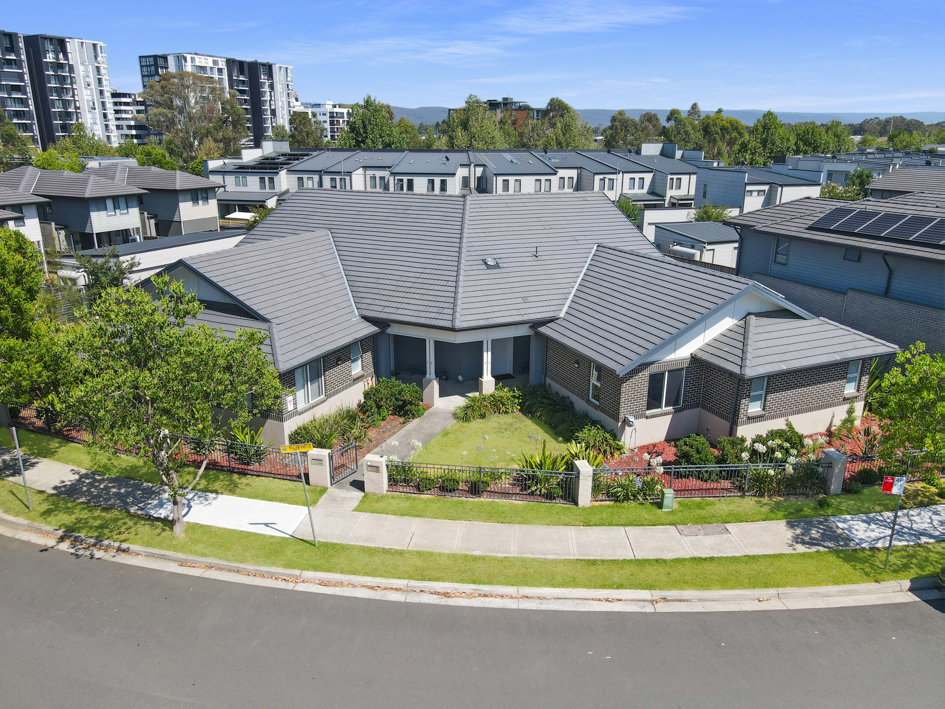 Penrith Villa with Open Living, Ensuite & Shared Outdoor Connection — Home image 8