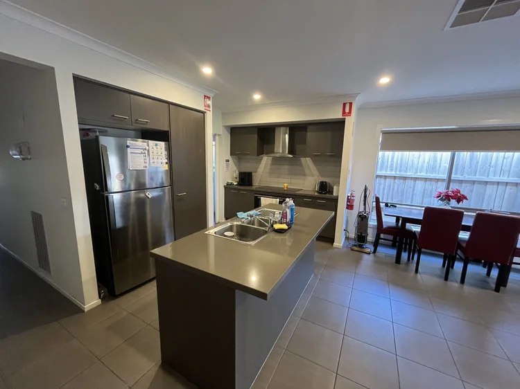 Improved Liveability SDA – 1 Vacancy in Clyde North, VIC 3978 — Home image 4