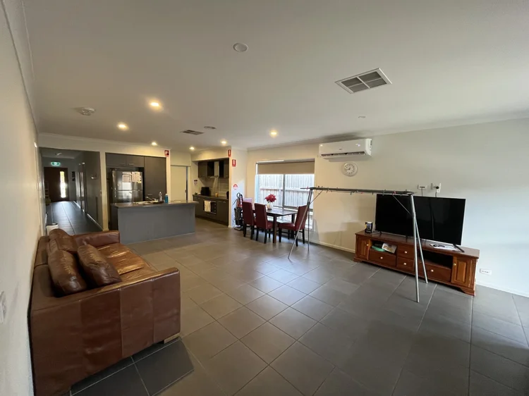 Improved Liveability SDA – 1 Vacancy in Clyde North, VIC 3978 — Home image 5