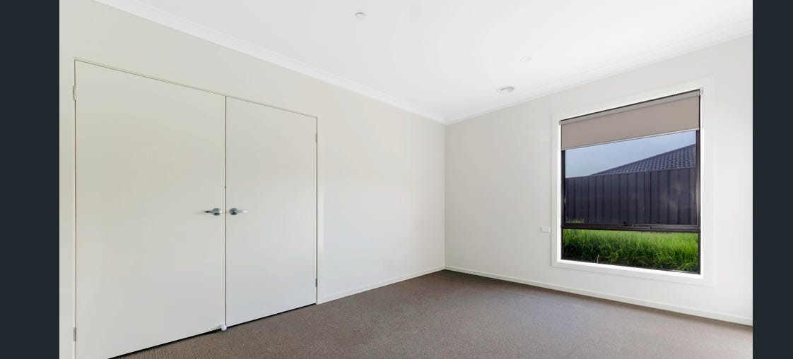 LANSDOWNE — Home image 2