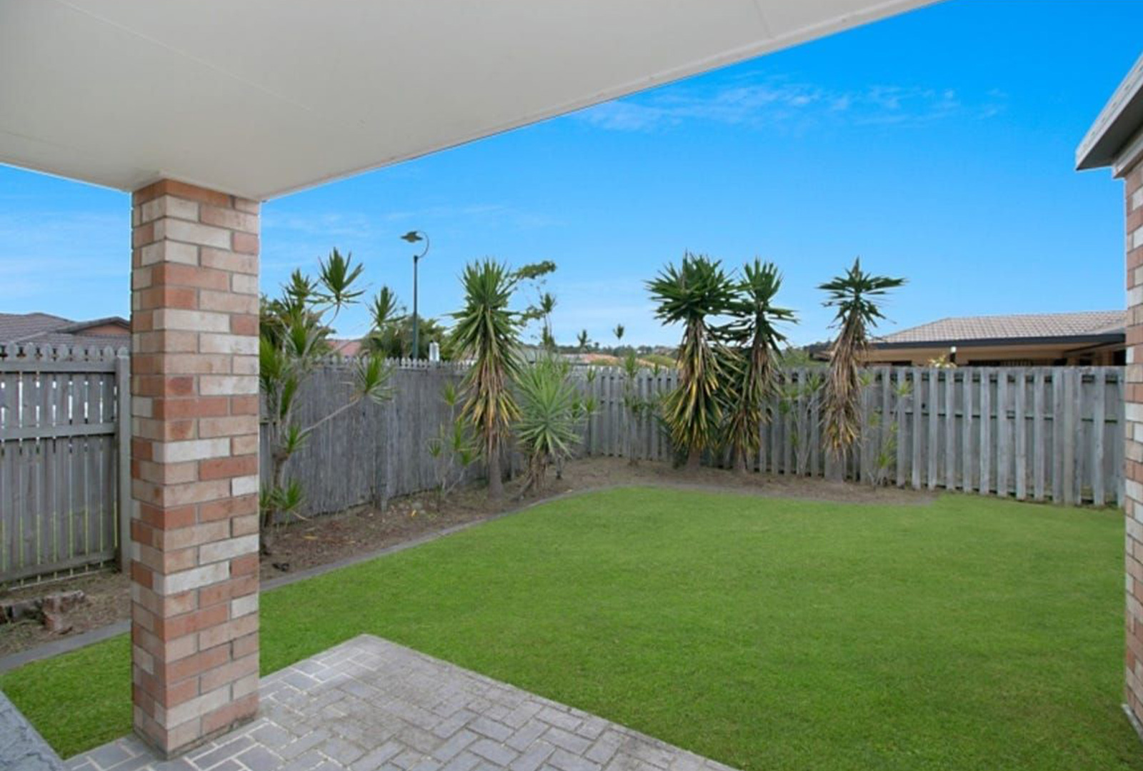 Danny Met Sally SIL Home in Tweed Heads South — Home image 9