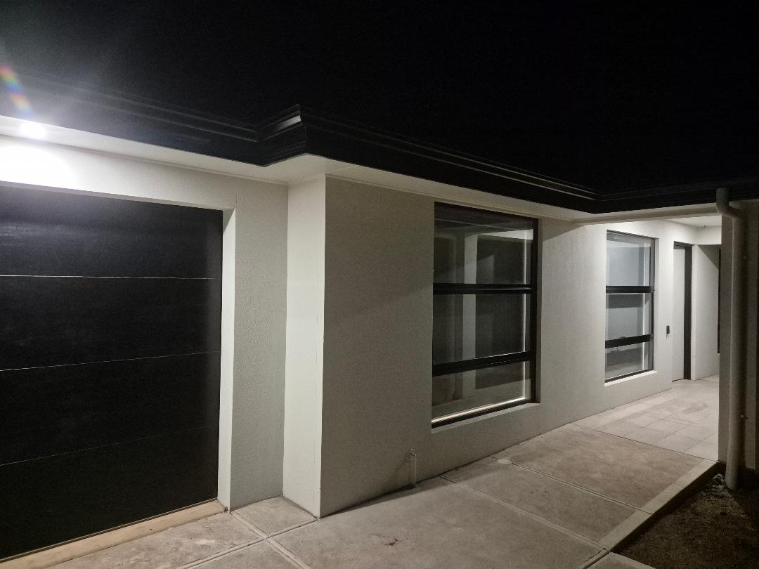 Christies Beach Stunner — Home image 6