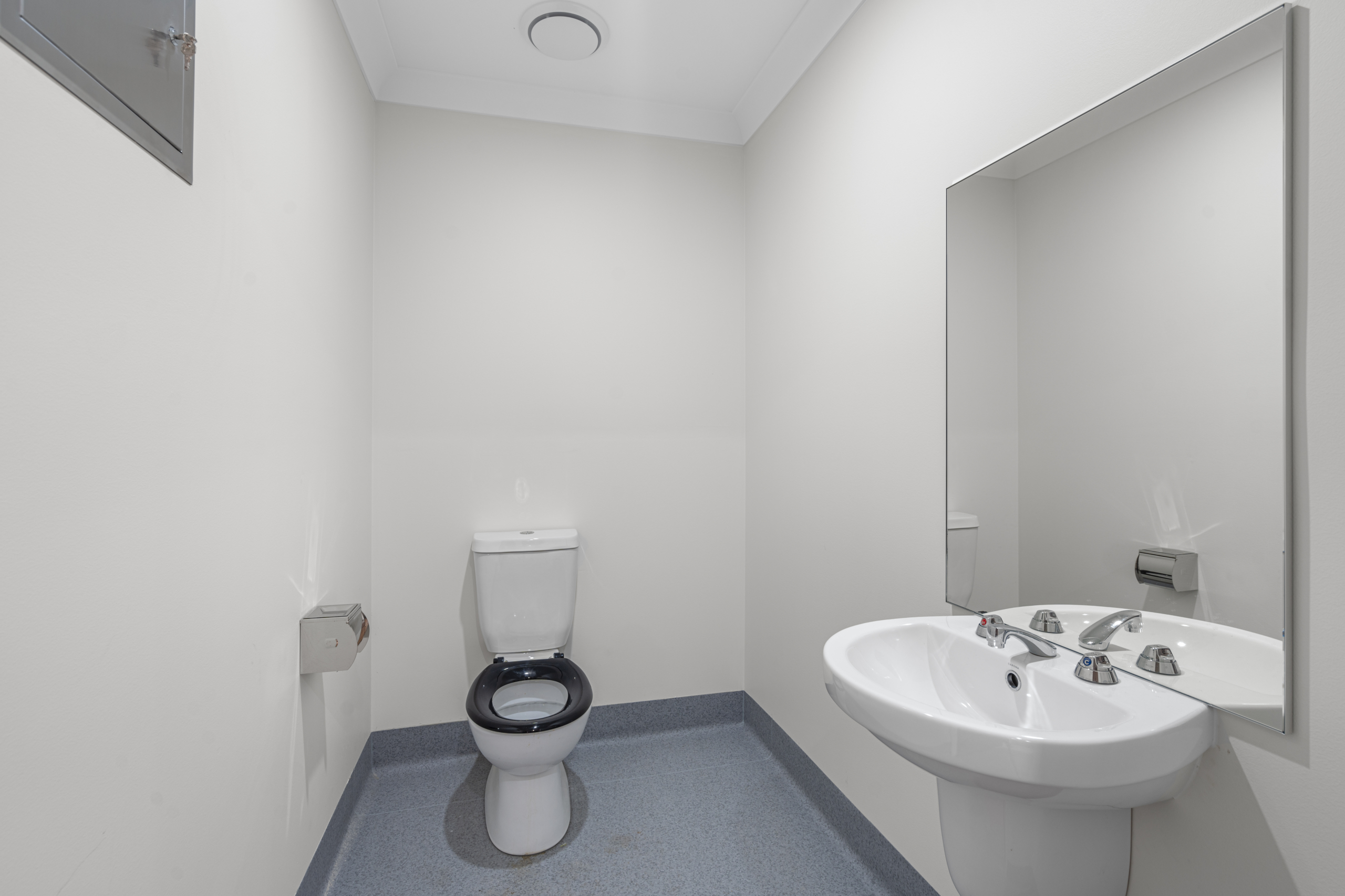 Fernvale, Ipswich Qld - ROBUST / IMPROVED LIVEABILITY HOUSE — Home image 15