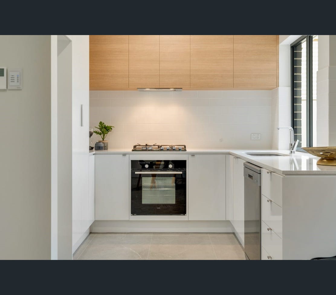 Kilburn SIL House 1:1 1:2 — Home image 12