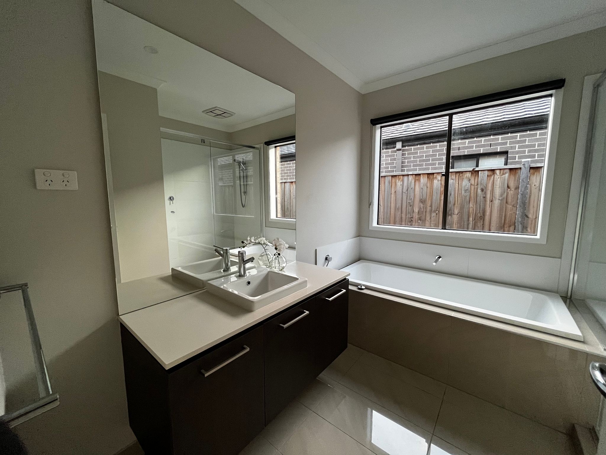 Beautiful Home in the Heart of Clyde North. ONLY 2 Vacancies Left! (One 25+ Aged Female Resident) SIL/MTA/STA — Home image 7
