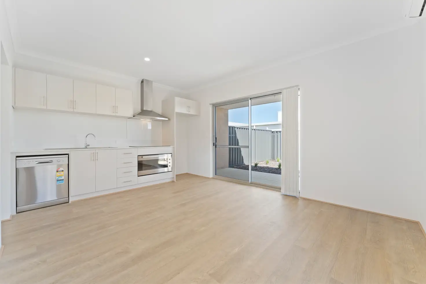 Lovely 2 bedroom House — Home image 2