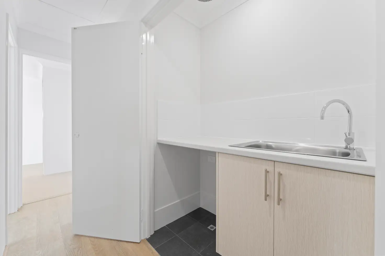 Lovely 2 bedroom House — Home image 11