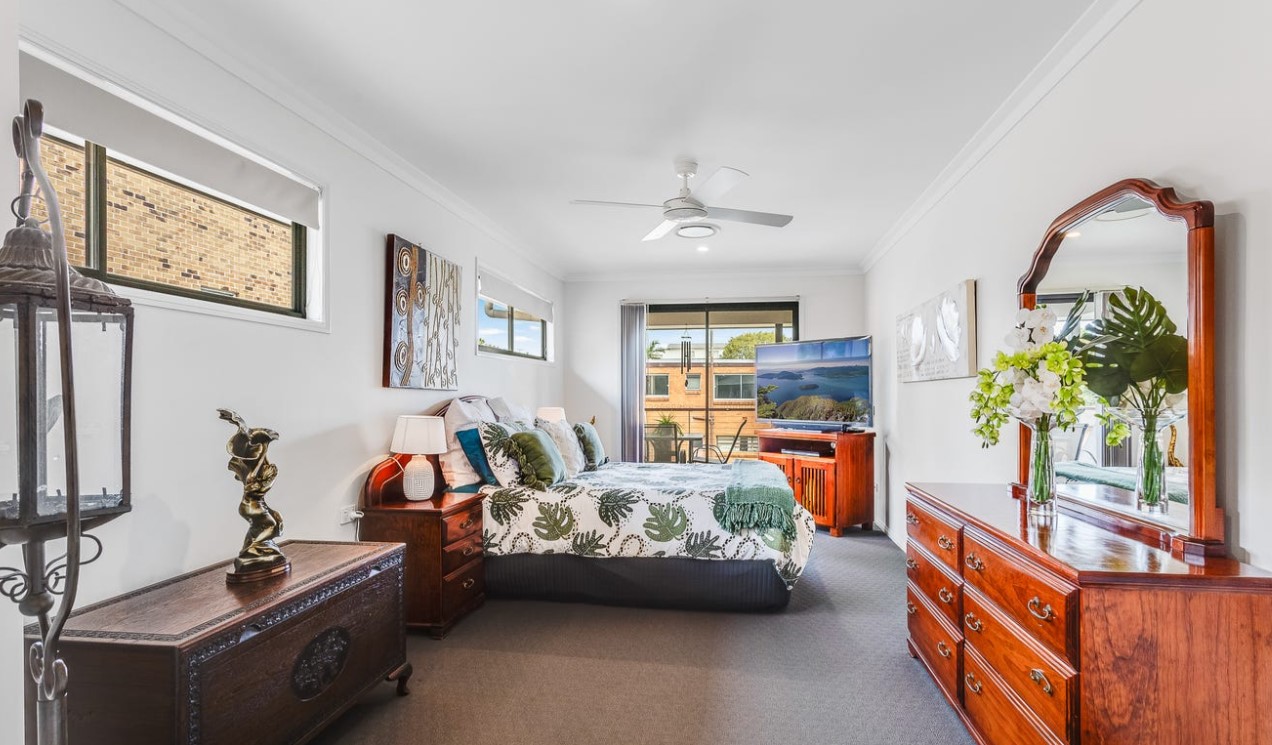 Beautiful SIL MTA ILO STA just 200m from Suttons Beach — Home image 12
