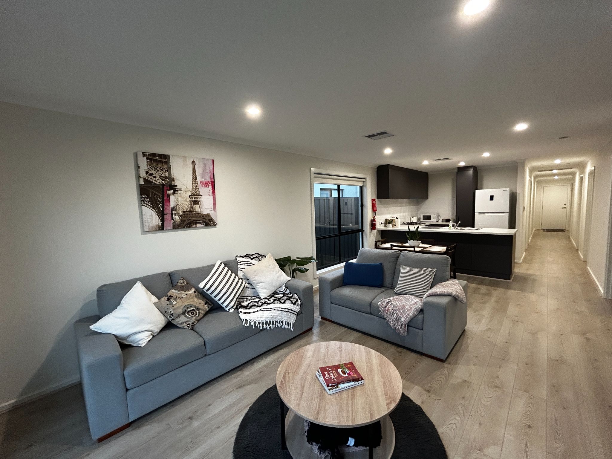 Furnished 3 Bedroom Property in a Serene Environment — Home image 2