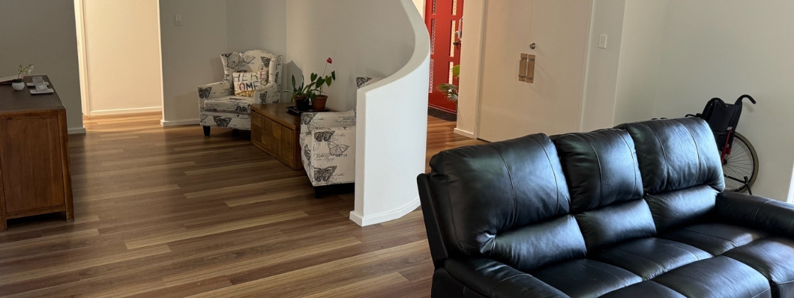Modern 5-Bedroom Home in Thornlie: Spacious and Inviting! — Home image 3