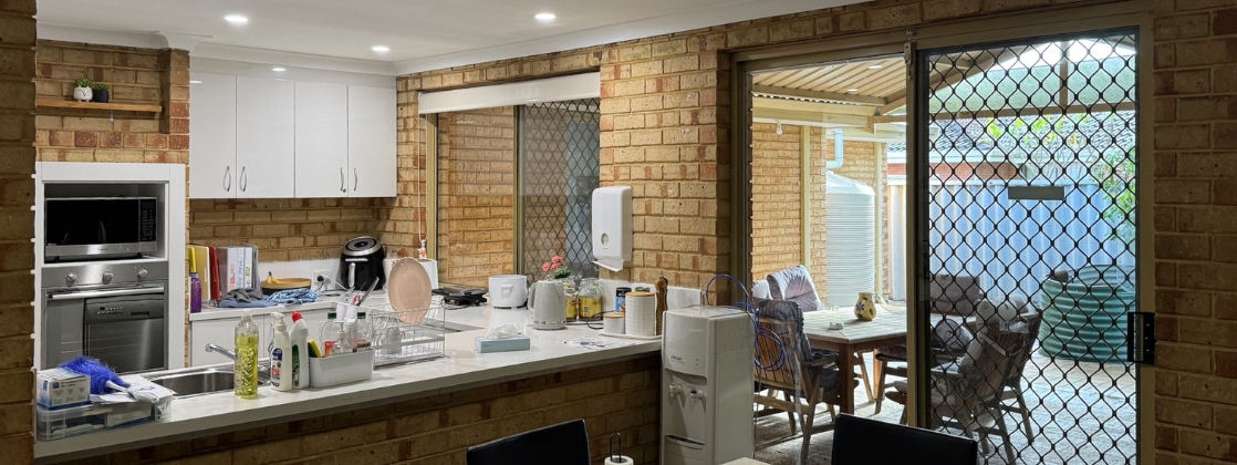 Modern 5-Bedroom Home in Thornlie: Spacious and Inviting! — Home image 4