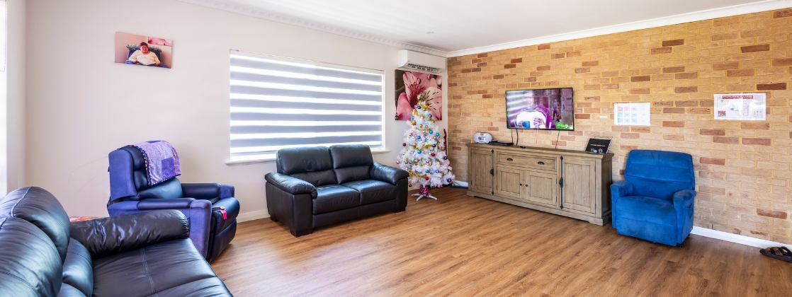 Accessible 5-Bedroom Home in Baldivis: Ideal for Independent Living! — Home image 3