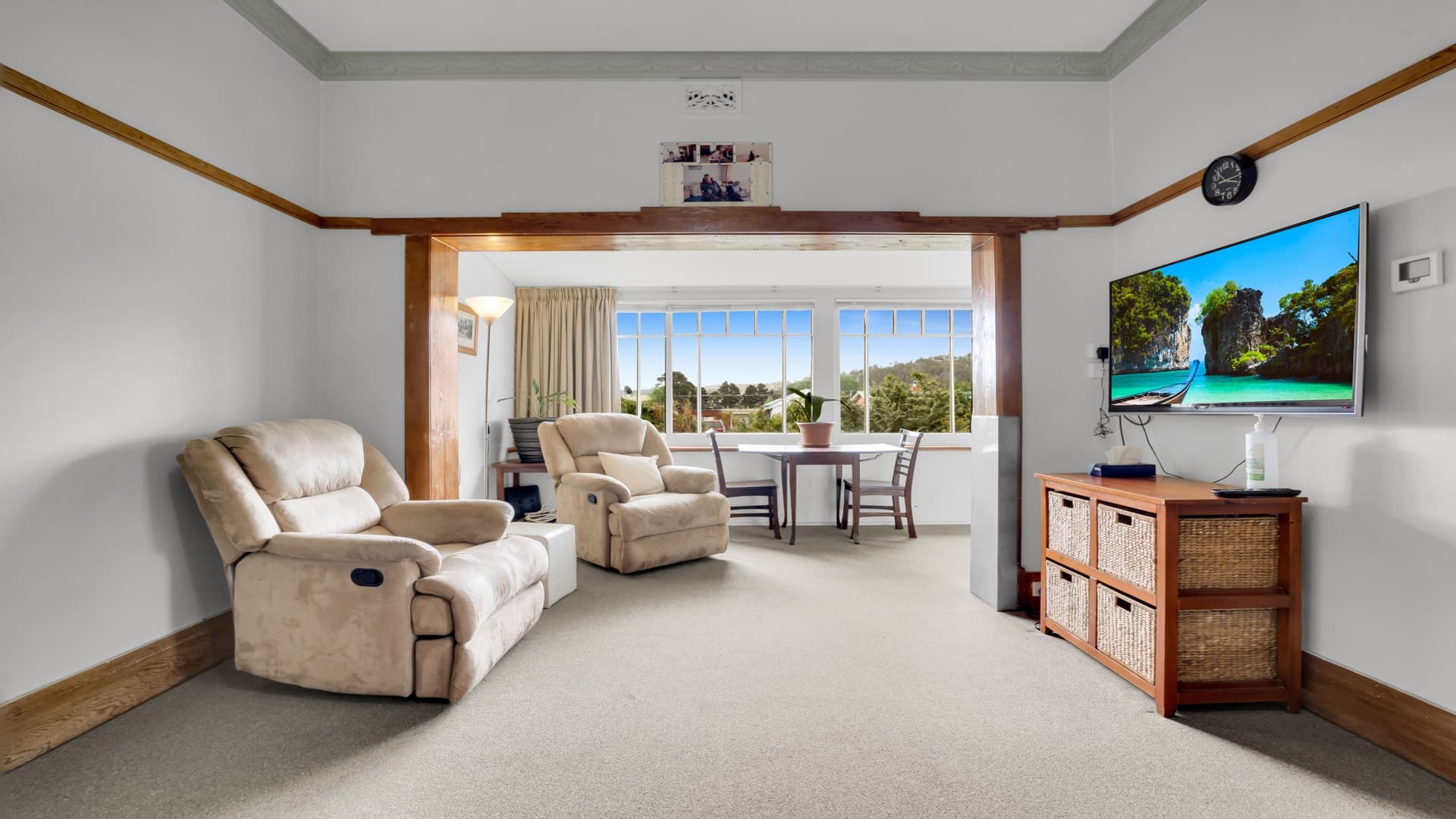 Charming heritage home with 24/7 supported independent living in the Oatlands, Tasmania, countryside — Home image 3