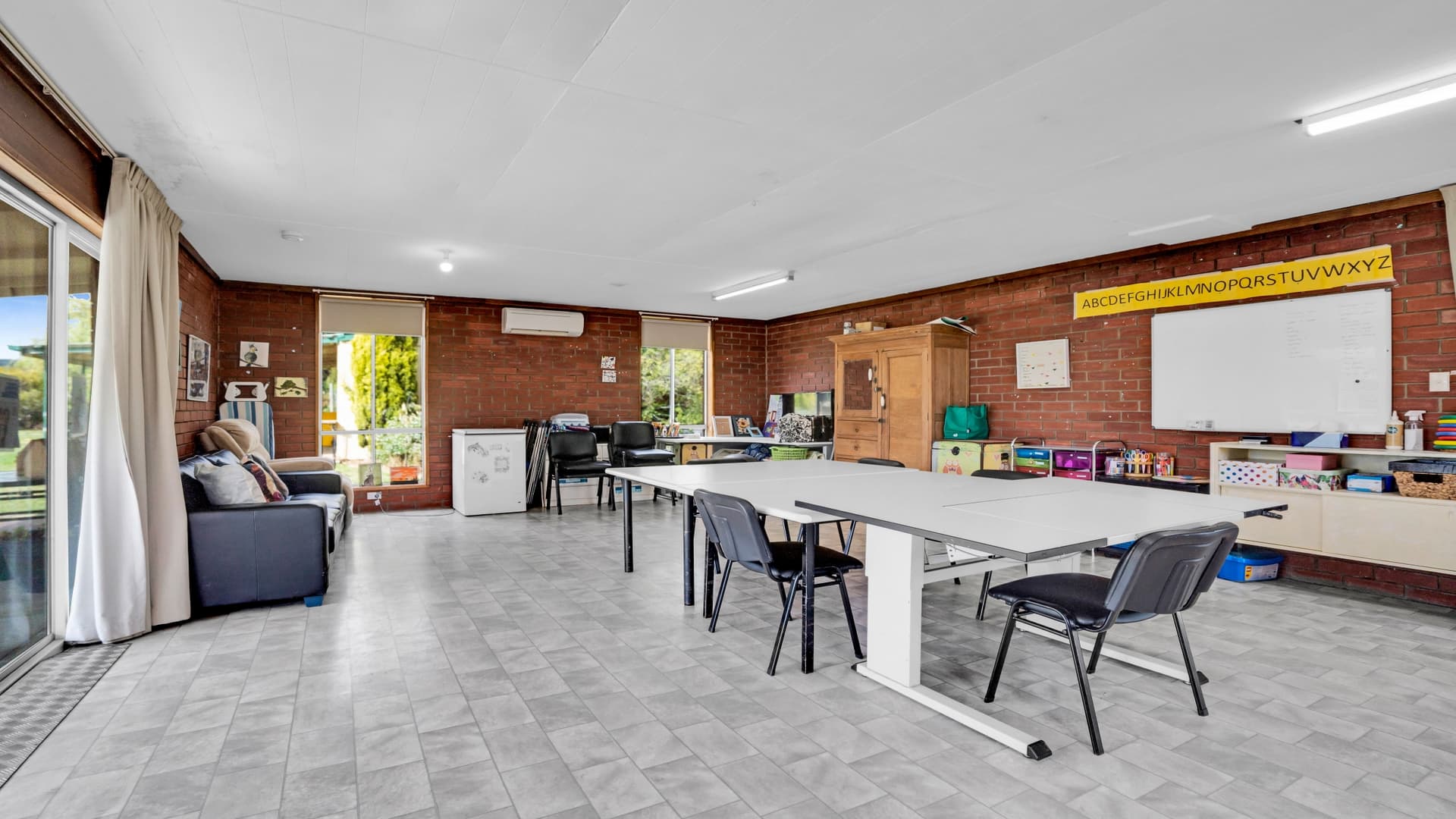 Charming heritage home with 24/7 supported independent living in the Oatlands, Tasmania, countryside — Home image 6