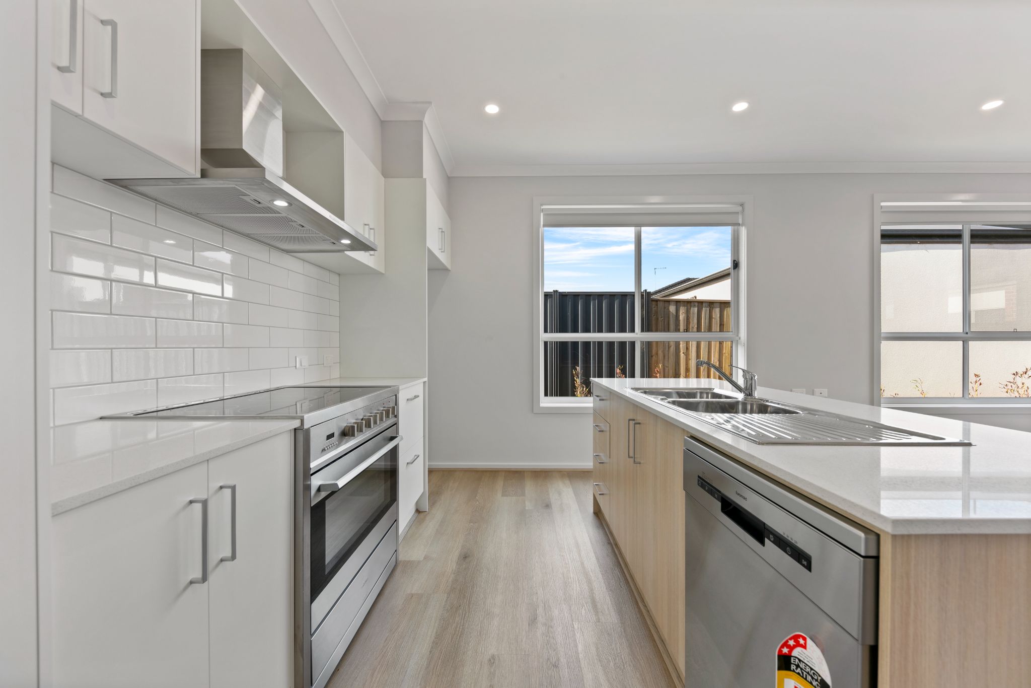 NDIS SDA: Exceptional Specialist Disability Accommodation in Weir Views, VIC — Home image 8