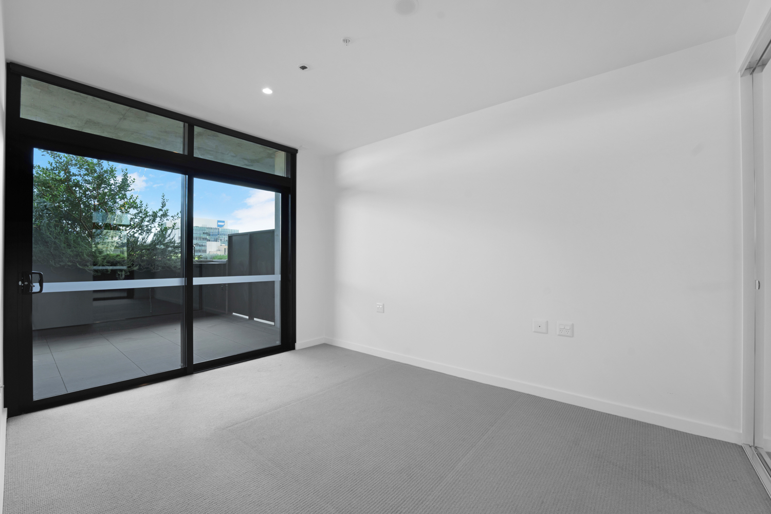 Outstanding 2 Bedroom,1 Resident SDA  Apartment — Home image 5