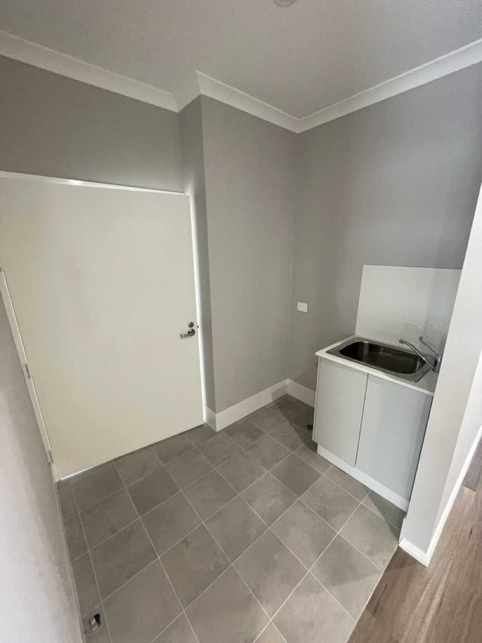 AVAILABLE NOW! New Modern Two Bedroom HPS SDA - Wellard — Home image 9