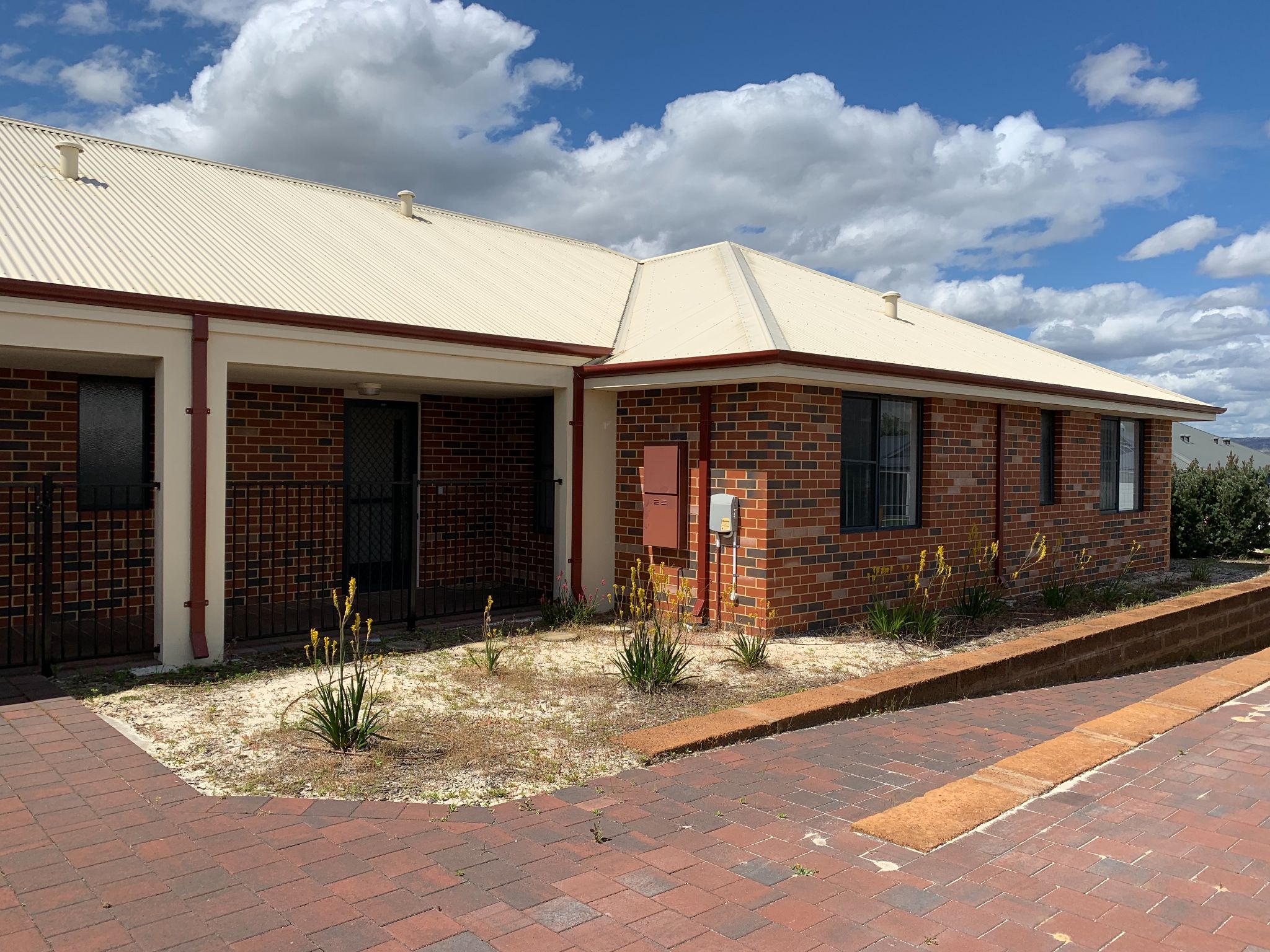 Join the “Gals” in Ellenbrook — Home image 4