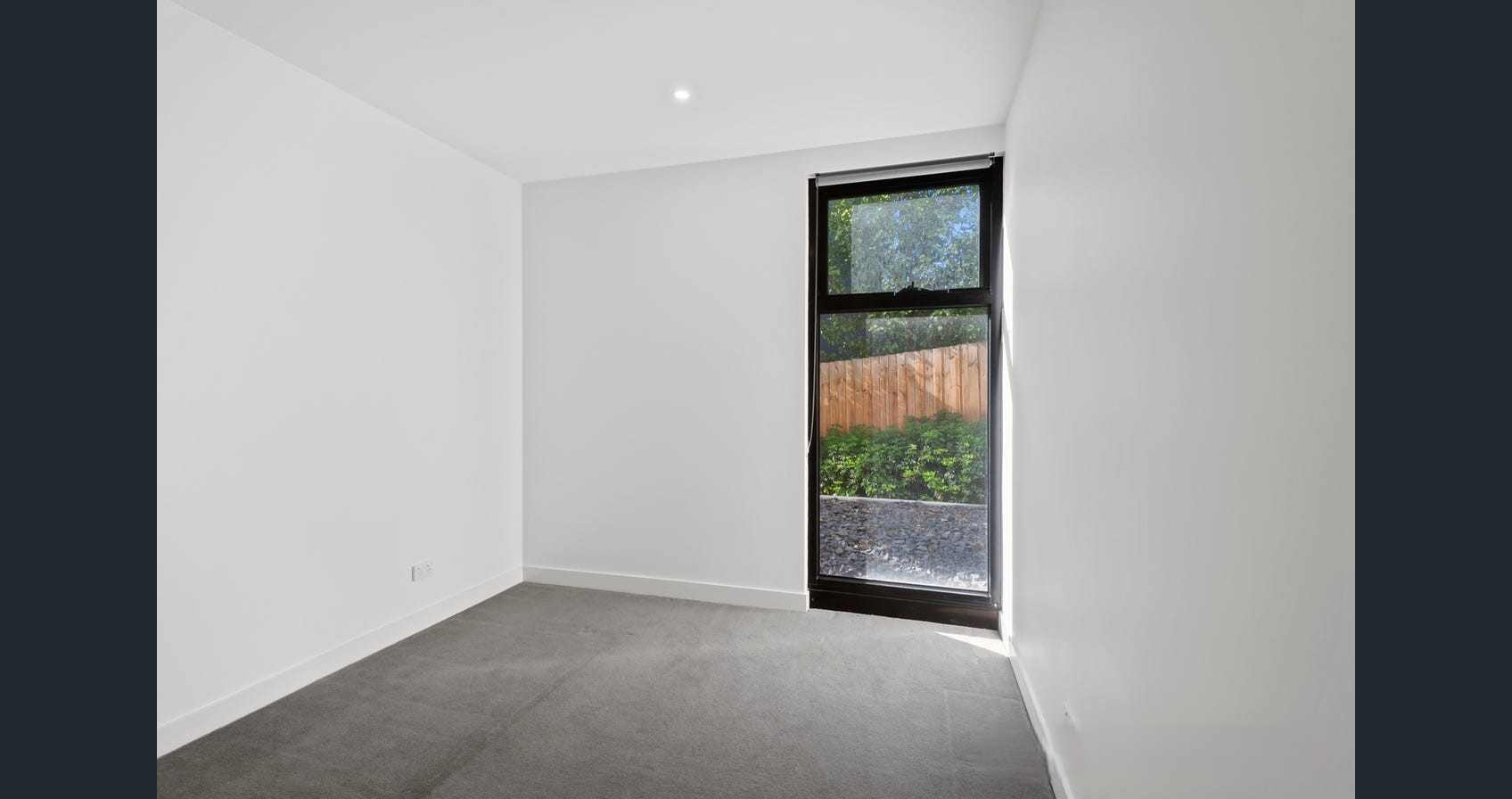 SIL House, MTA, ILO, Non SIL House = Lifestyle Seduction in Doncaster — Home image 9