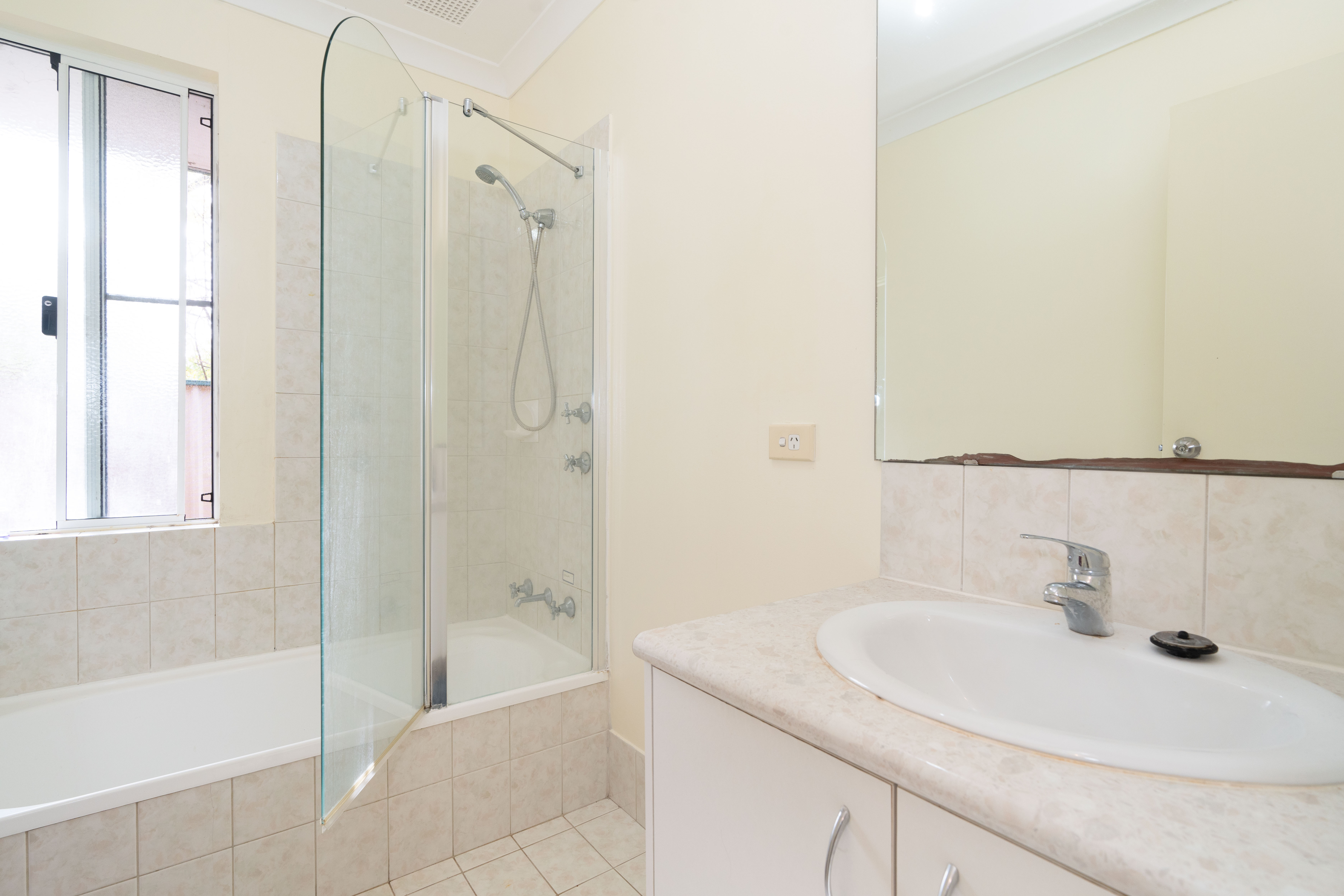 Spacious, well-located accessible home in friendly Morley with Supported Independent Living — Home image 7