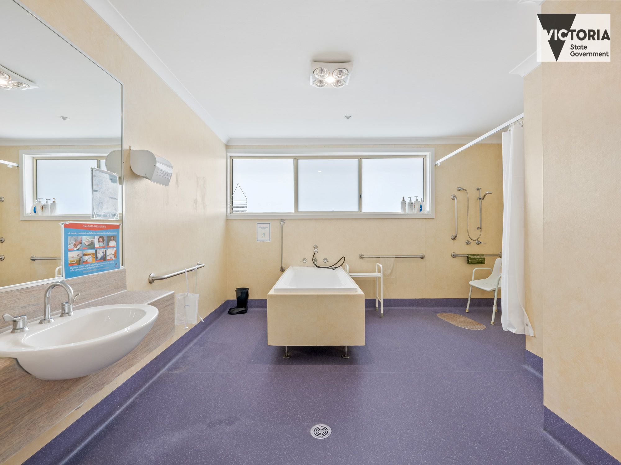 Charming lifestyle in Cheltenham — Home image 12