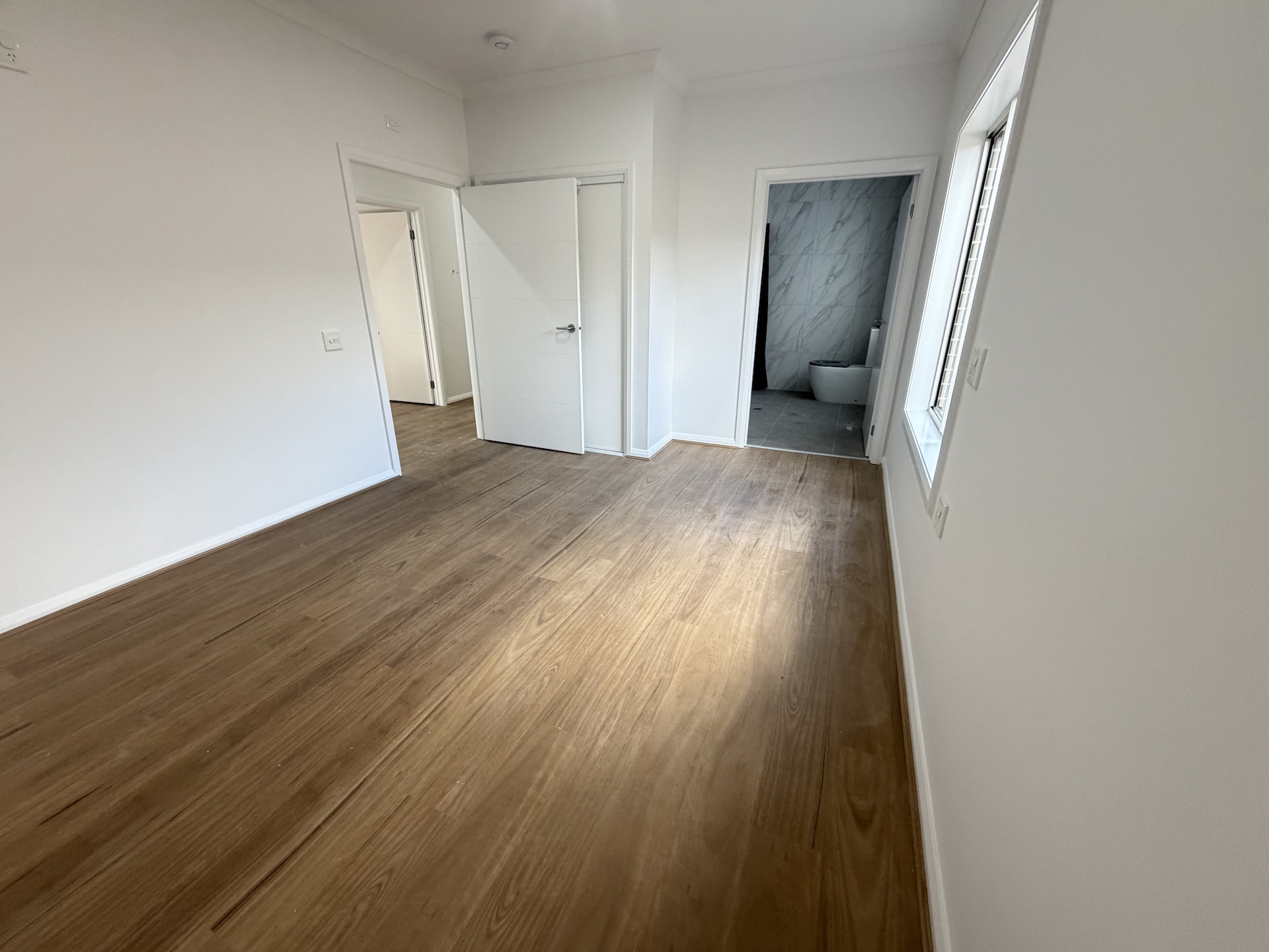 Spacious 3+OOA HPS SDA Home Opposite Park in Wyndham Vale — Home image 6