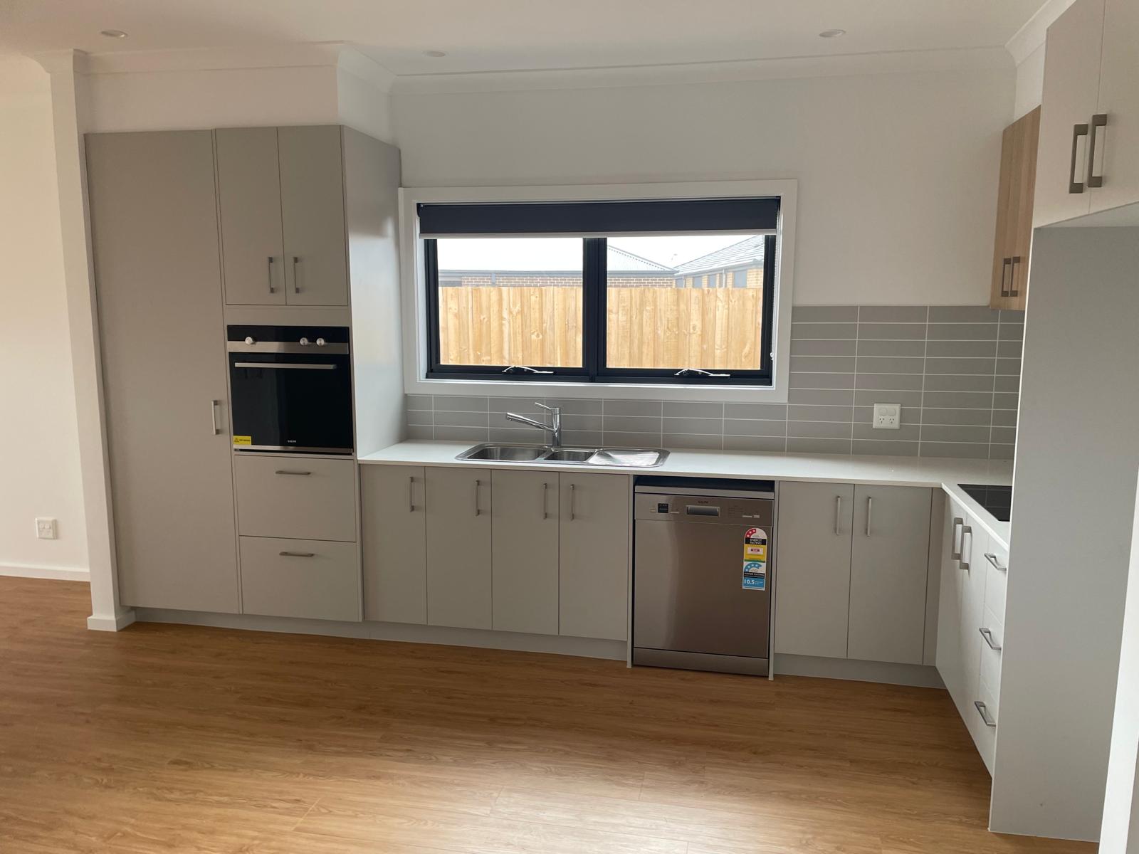 Brand New Robust SDA in Wallan 2 beds + SIL space Comfort & care combine — Home image 5