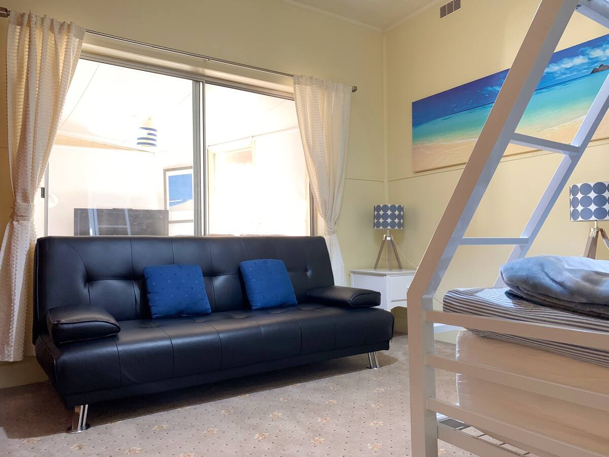 Find Your Short-Term Respite in Rosebud (STR) Home in Rosebud — Home image 7