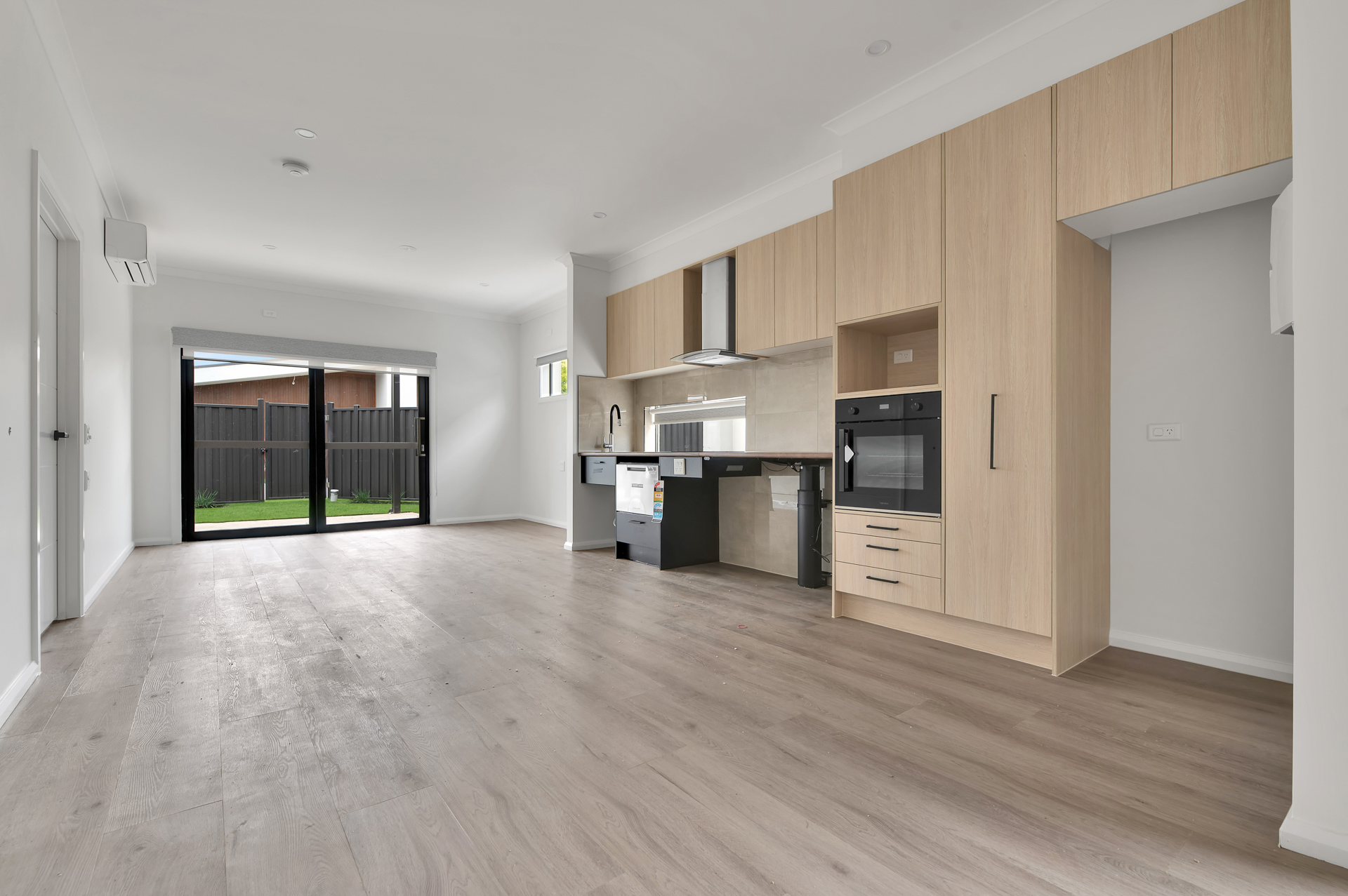 Avail. Now - 2 Bedroom Units HPS, Live in by yourself and choose your care team — Home image 6