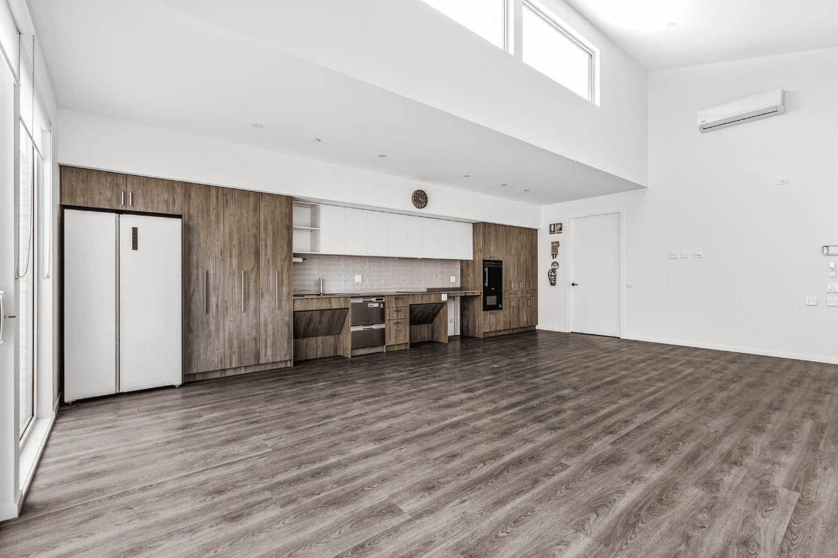 SDA in the Heart of Mentone, minutes from the beach — Home image 3