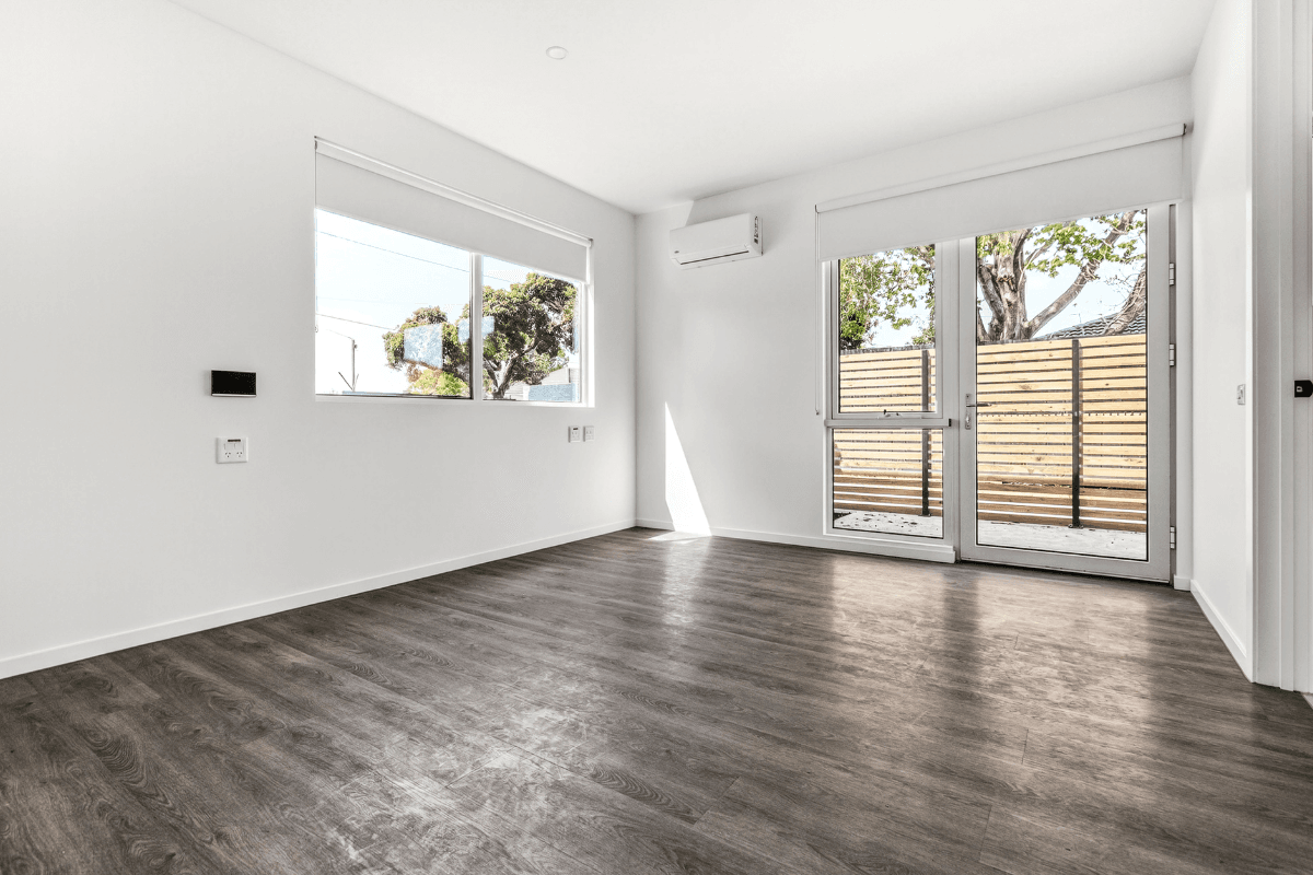 SDA in the Heart of Mentone, minutes from the beach — Home image 5