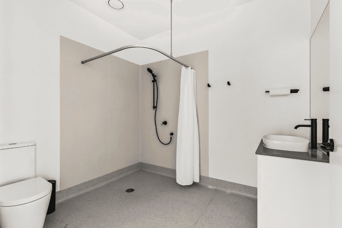 SDA in the Heart of Mentone, minutes from the beach — Home image 8