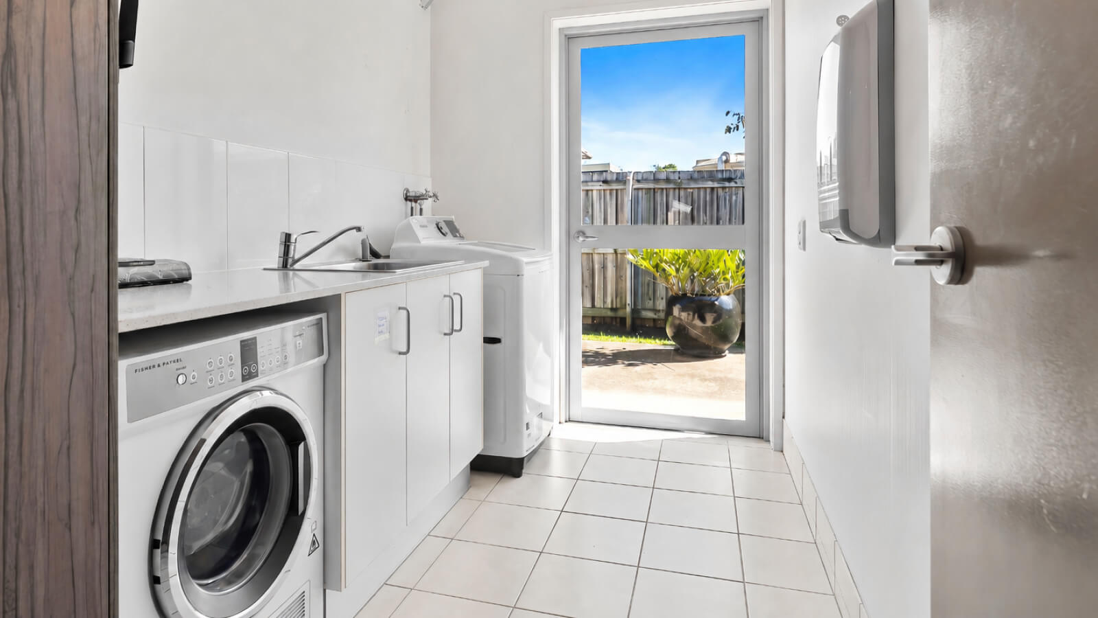 Location, Community and Lifestyle — Home image 8
