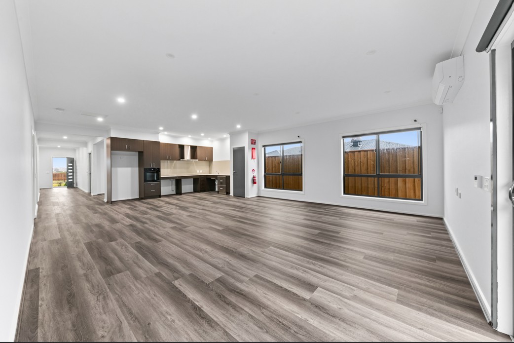 Spacious, Private & Comfortable SDA Home in Broadmeadows 2-Resident — Home image 2