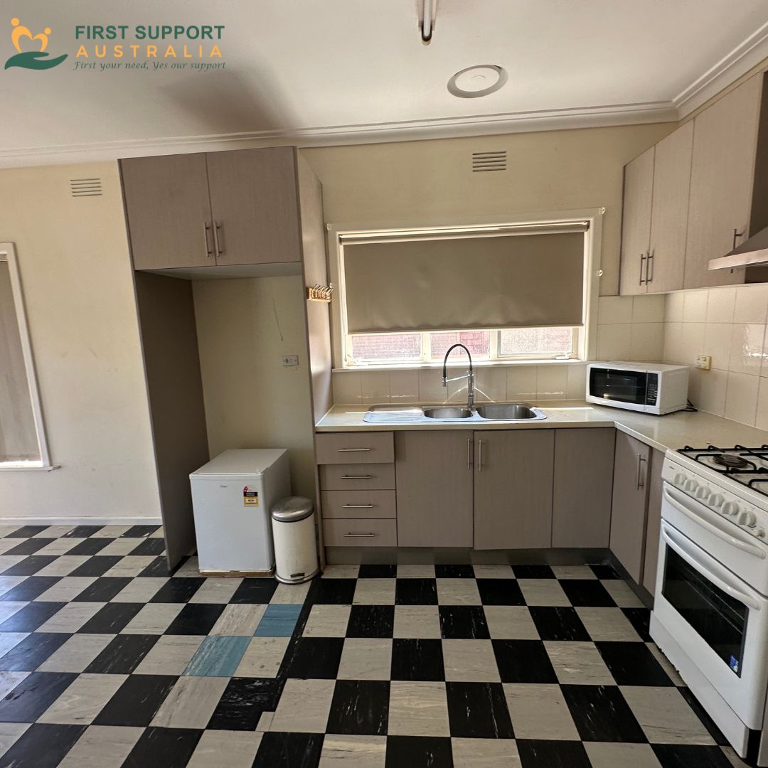 Comfortable SIL Accommodation in Sunshine 3020 — Home image 6