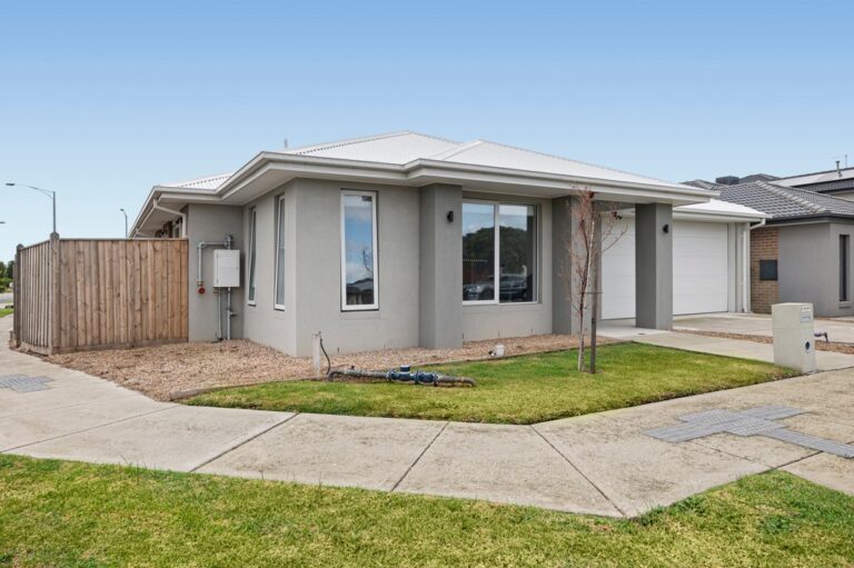 Cranbourne (Spirit Boulevard) — Home image 11