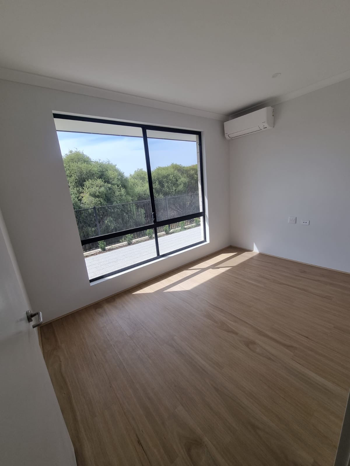 Millbridge 3 Bed HPS Home - Modern Design & New Build — Home image 17