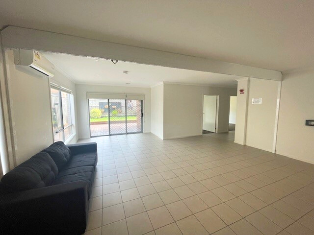HEATHER GROVE HPS - Clyde North, Victoria — Home image 10