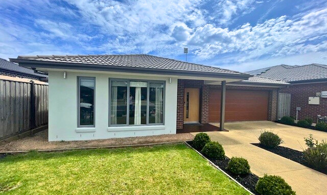 HEATHER GVE - HPS, CLYDE NORTH, VIC — Home image 7