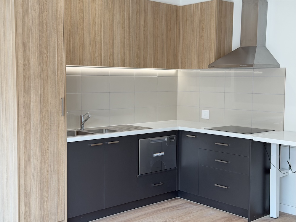 Your Ideal High Physical Support (HPS) SDA Home in Cragieburn! Available Now — Home image 12